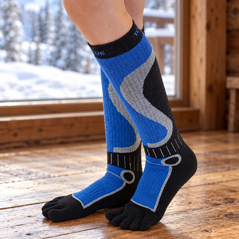 1 Pack Mens & Ladies Sports Ski / Snow Knee High Toe Socks — product photograph