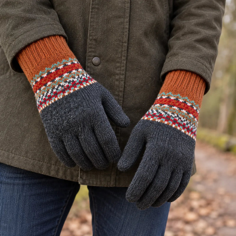 Mens Wool Gloves | Winter Cute Fairisle Gloves for Cold Weather — product photograph