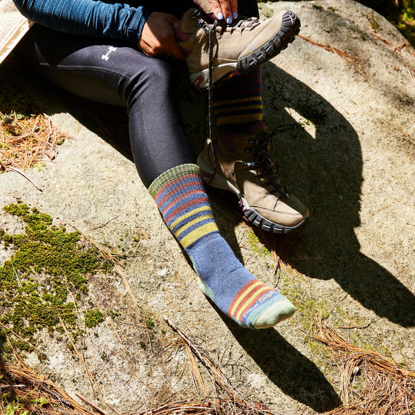 Ladies Boot Midweight Hiking Merino Wool Seamless Socks