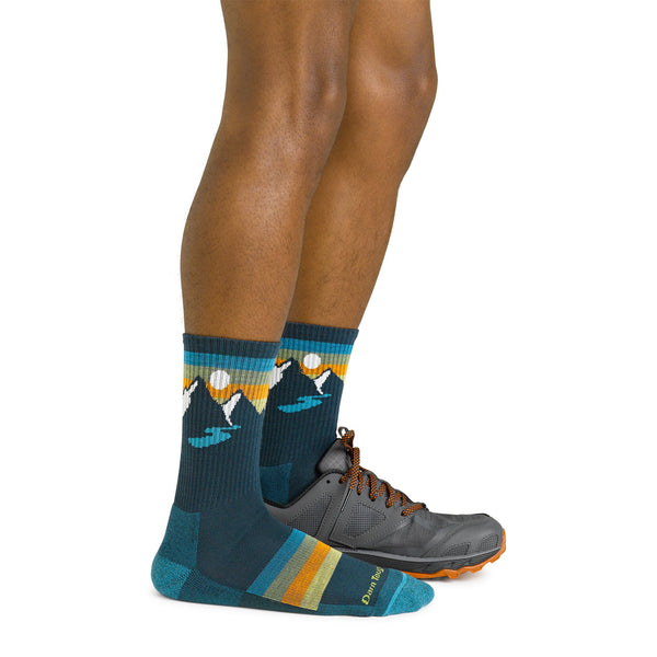 Mens Sunset Patterned Micro Crew Lightweight Hiking Seamless Merino Socks