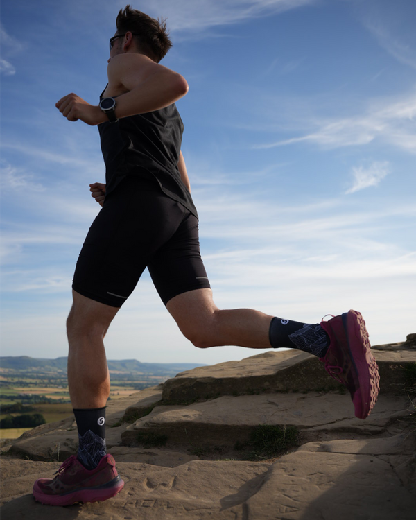 Stride Trail Running Socks – Black