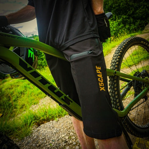 X5CAPE Rebellion 24K MTB Shorts