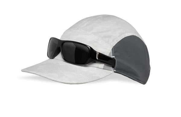 Sunday Afternoons Vaporlite Stride Cap